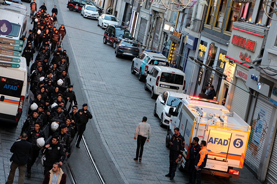 İstanbul terroruna görə tutulan qadından tapança götürüldü - FOTO