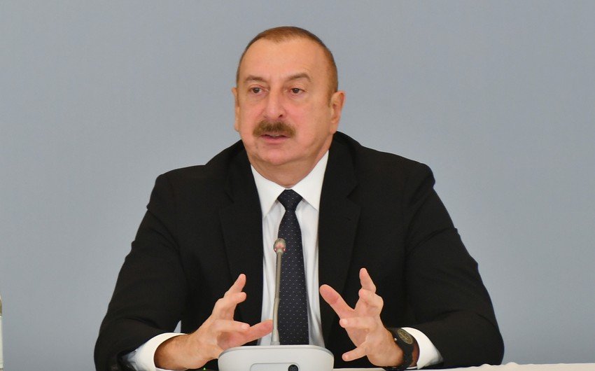 “Xarici aktorların öz standartlarını bizə diktə etməsinə imkan verməyəcəyik” - İlham Əliyev “Xarici aktorların öz standartlarını bizə diktə etməsinə imkan verməyəcəyik” - İlham Əliyev
