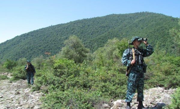Ötən ay axtarışda olan 291 nəfər sərhəddə tutulub