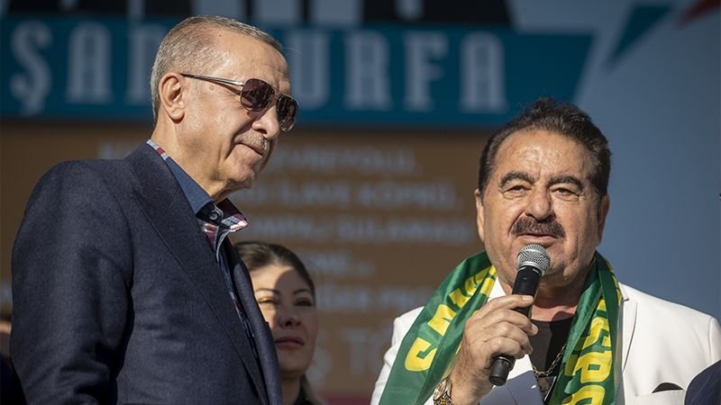 Ərdoğan və İbrahim Tatlısəsdən maraqlı İFA – VİDEO Ərdoğan və İbrahim Tatlısəsdən maraqlı İFA – VİDEO