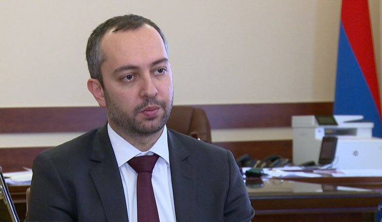 “İrəvan Bakıdan sülh təklifi alıb” – Erməni deputat “İrəvan Bakıdan sülh təklifi alıb” – Erməni deputat