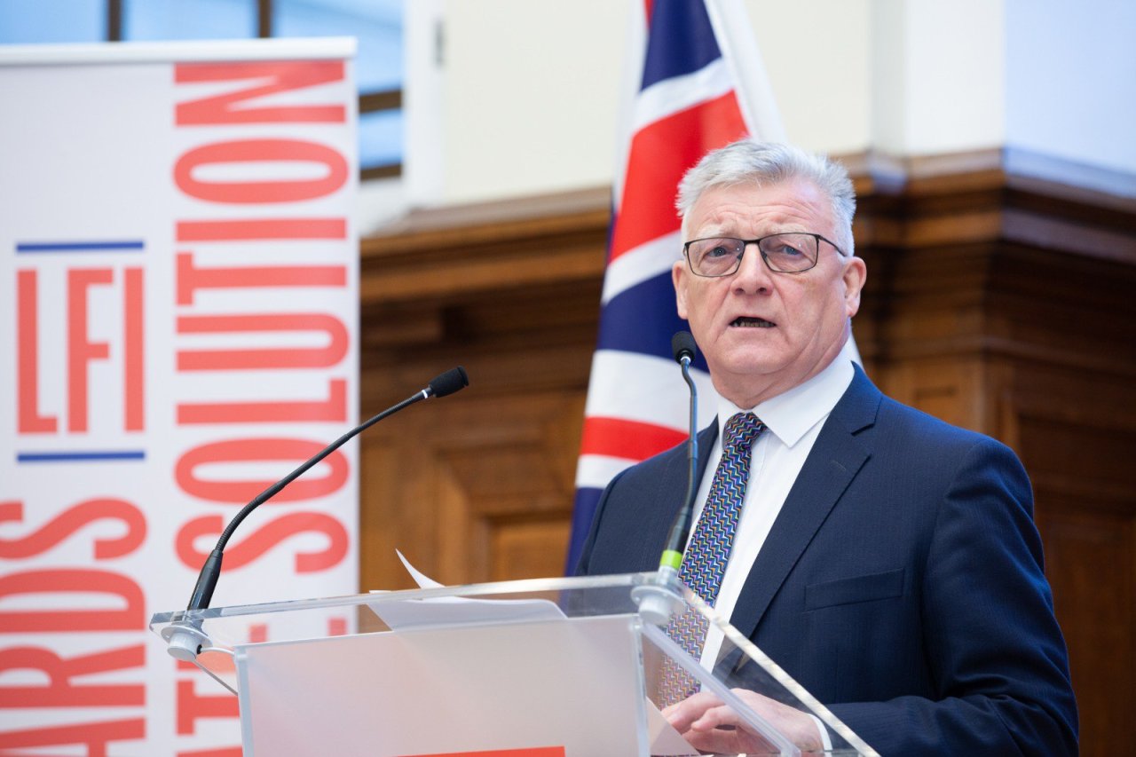 Britaniya parlamentinin üzvü: \