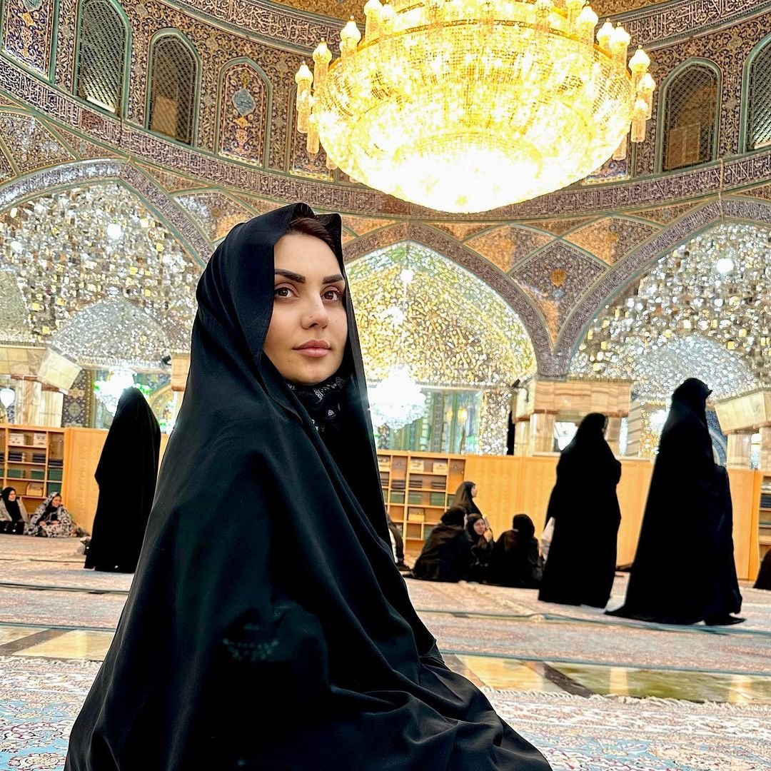 Şəbnəm etiraz aksiyalarının mərkəzi İRANA GETDİ - FOTO - foto 4