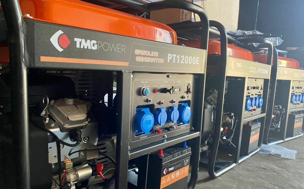 BƏƏ Ukraynaya 100 milyon dollarlıq generatorlar TƏDARÜK ETDİ 