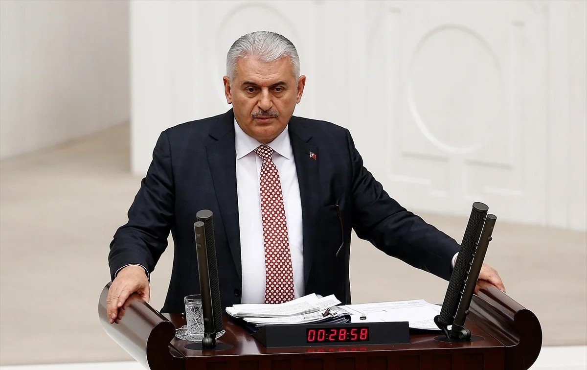 Binəli Yıldırım Azərbaycanın İrandakı səfirliyinə HÜCUMU PİSLƏDİ