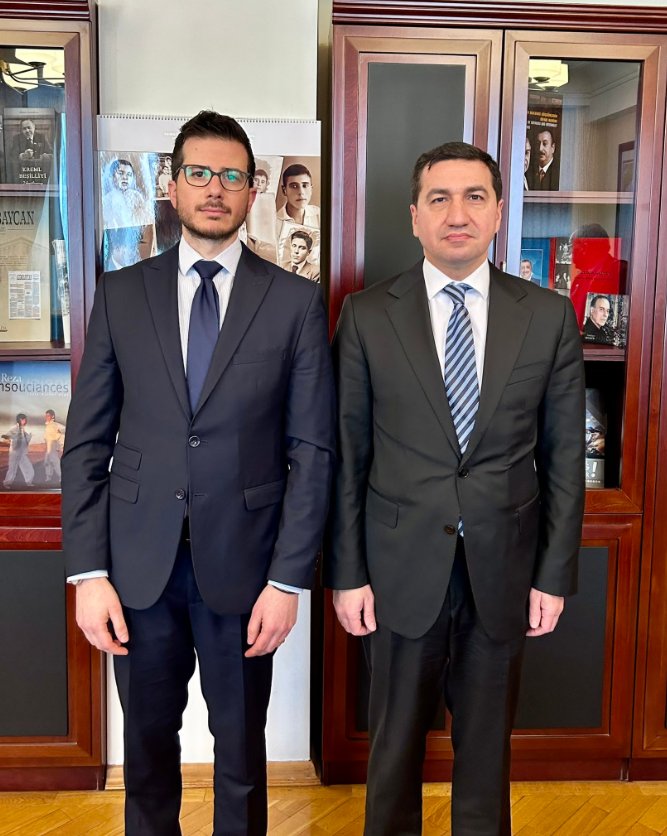 Prezidentin köməkçisi Corc Diklə görüşdü - Səfirliyimizə hücumla bağlı VACİB MÜZAKİRƏ   - foto 2