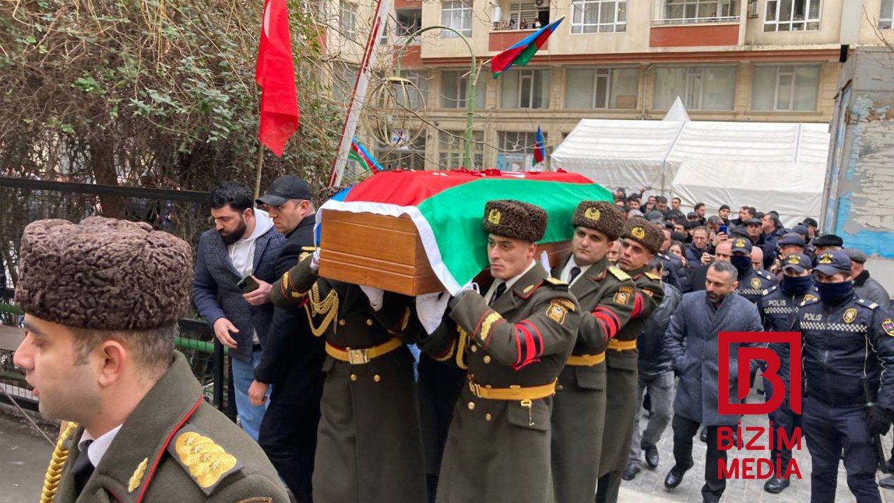 Orxan Əsgərovun nəşi II Fəxri Xiyabana APARILIR - FOTO/VİDEO