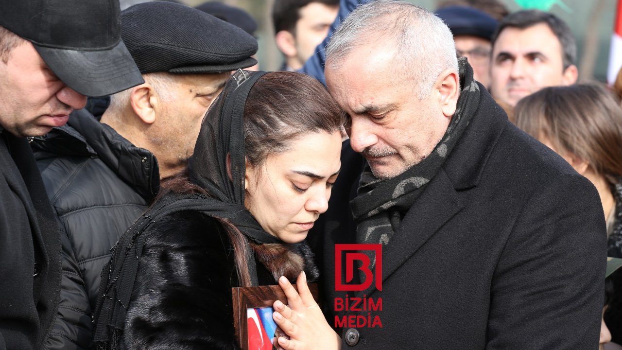 Orxan Əsgərovun övladları ataları ilə VİDALAŞIR - FOTOLAR - foto 6