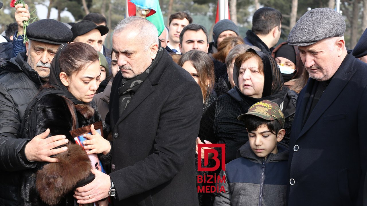 Orxan Əsgərovun övladları ataları ilə VİDALAŞIR - FOTOLAR - foto 5