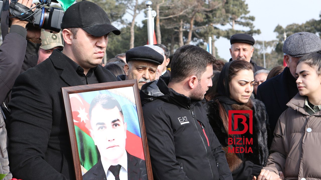 Orxan Əsgərovun övladları ataları ilə VİDALAŞIR - FOTOLAR - foto 2