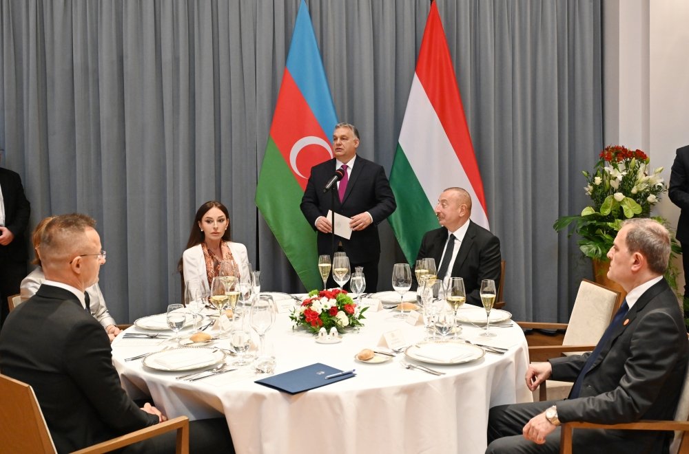 Budapeştdə İlham Əliyevin və Mehriban Əliyevanın şərəfinə rəsmi nahar verildi - FOTO/VİDEO
