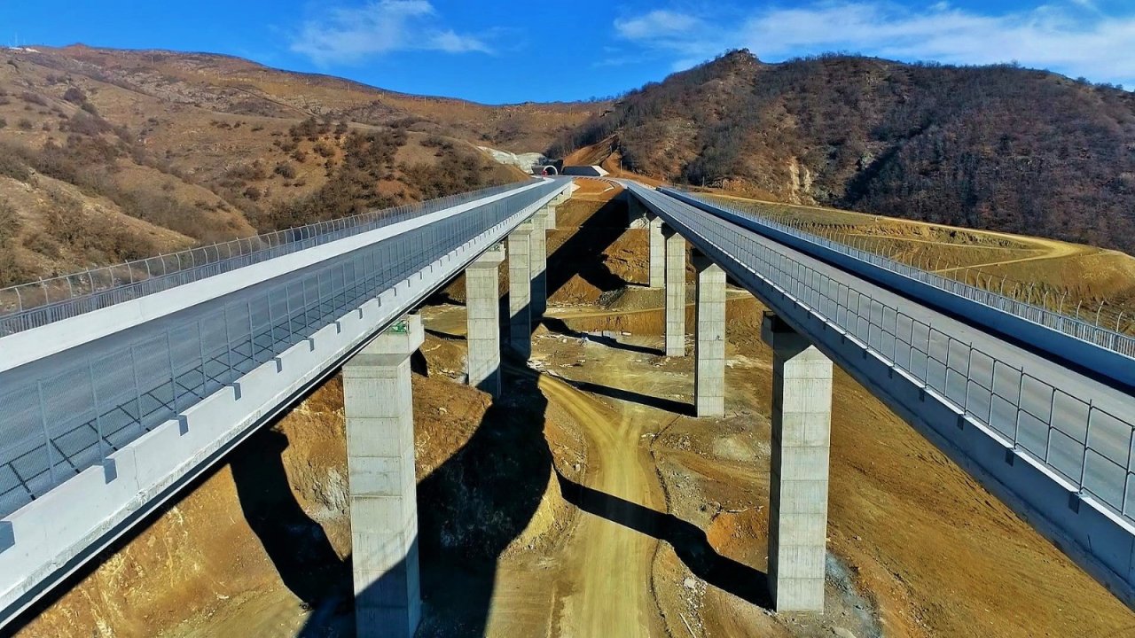 Şuşaya çəkilən yeni magistral yol  – FOTOLAR-VİDEO - foto 8
