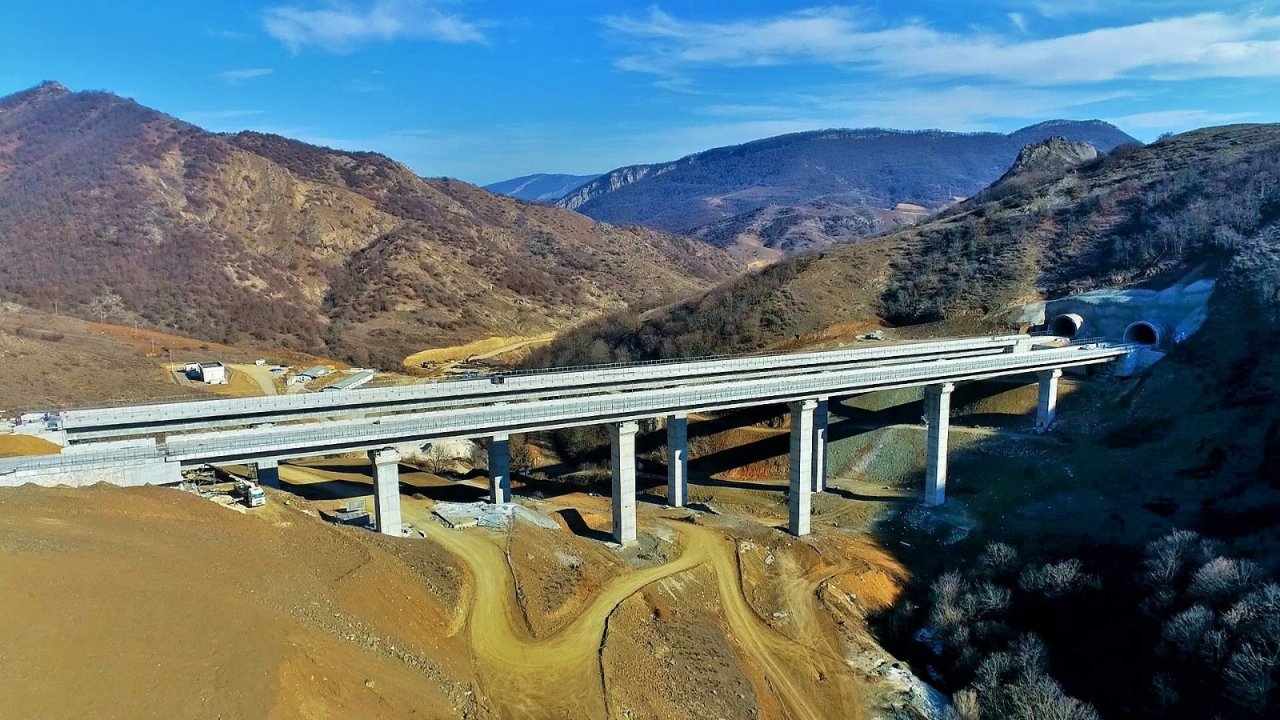 Şuşaya çəkilən yeni magistral yol  – FOTOLAR-VİDEO - foto 9