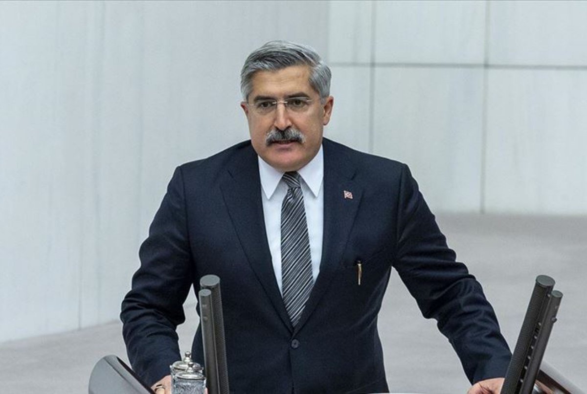 Türkiyədə deputatın ailəsi dağıntılar ALTINDA QALDI