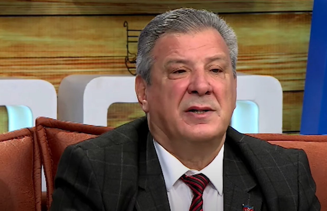 Evində yıxılan Ağalar: “Öz dərdim yadımdan çıxdı, Türkiyədəki fəlakət məni çox üzdü” - VİDEO