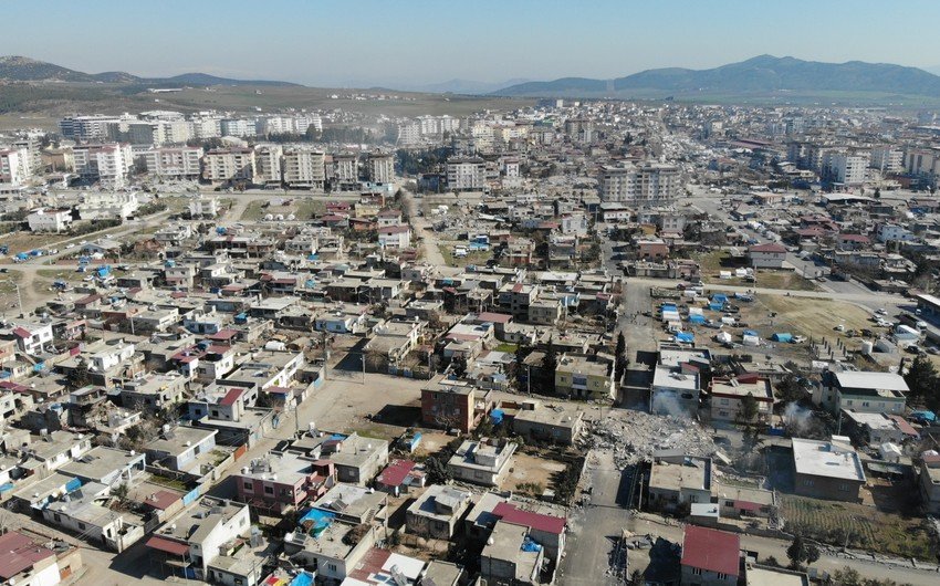 Türkiyədə zəlzələdən dağılan bir rayon sökülərək YENİDƏN TİKİLƏCƏK Türkiyədə zəlzələdən dağılan bir rayon sökülərək YENİDƏN TİKİLƏCƏK