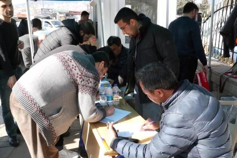 Kahramanmaraşdan 122 min sakin təxliyə edildi - FOTO  - foto 1