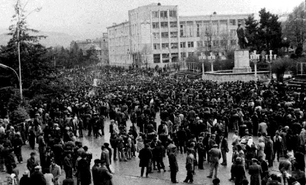 Sumqayıt hadisələrindən 35 il ötür – FOTO