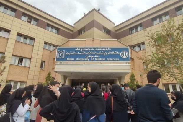 Tehran əhalisi şagirdlərin zəhərlənməsinə qarşı AYAĞA QALXDI – VİDEO 