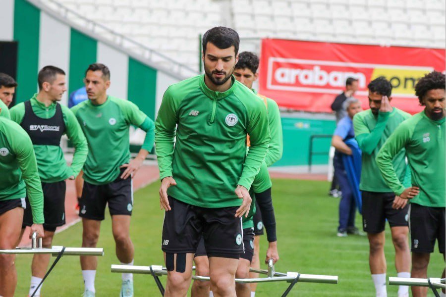 Mahir Emrelinin baş məşqçisi istefaya göndərilir