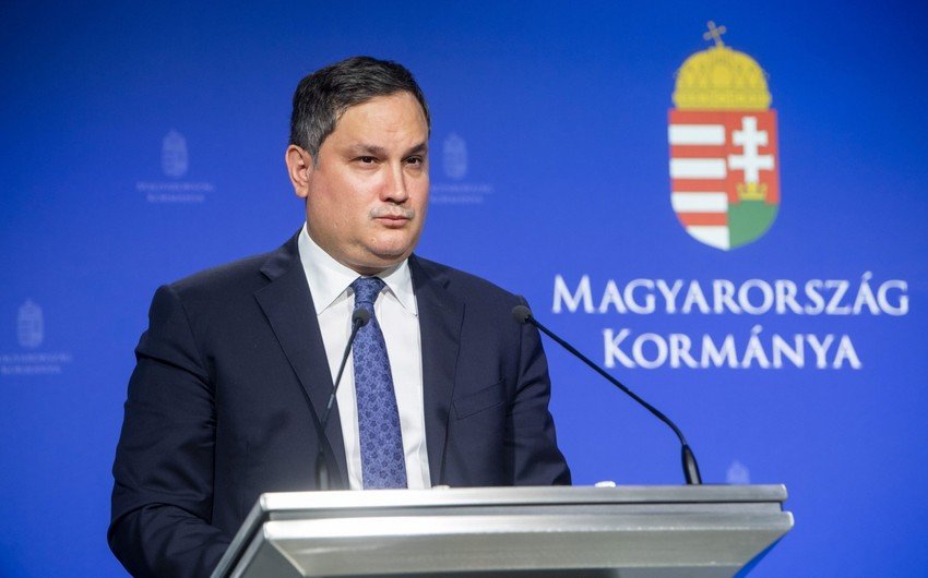 Macar nazir İlham Əliyevə başsağlığı verdi