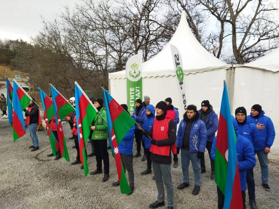 Laçın-Xankəndi yolunda aksiya 86 gündür davam edir - FOTO