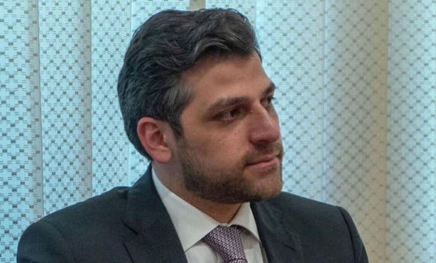 Ermənistanda korrupsiya QALMAQALI: İrəvan merinin müavini SAXLANILDI