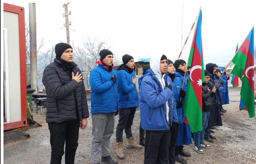 Laçın-Xankəndi yolunda aksiya 112 gündür davam edir