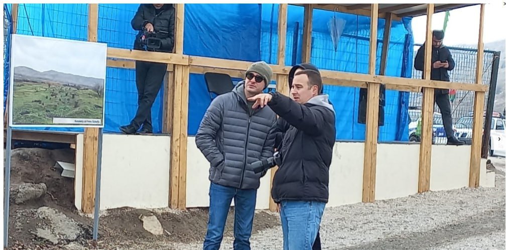 Xarici jurnalistlər Xankəndi-Laçın yolunun açıq olduğuna şahidlik etdilər - FOTO - foto 1
