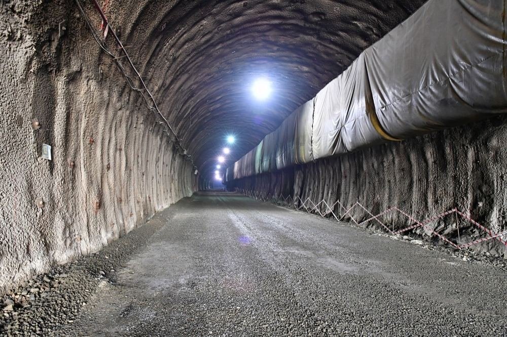 Azərbaycanda dünyanın ən uzun tunellərindən biri İNŞA OLUNUR Azərbaycanda dünyanın ən uzun tunellərindən biri İNŞA OLUNUR