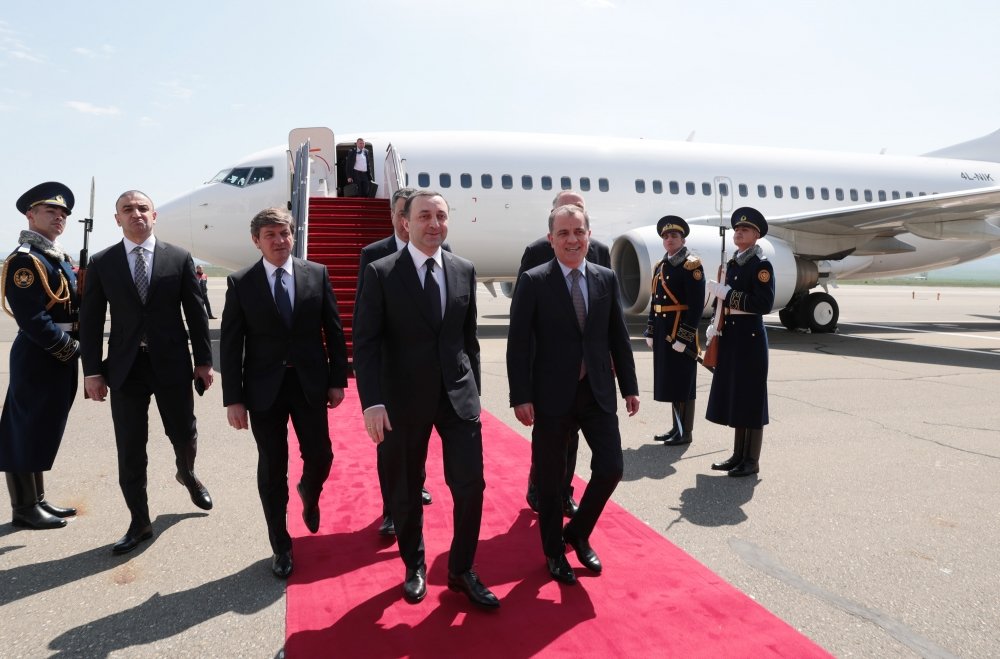 Gürcüstanın Baş naziri Azərbaycana GƏLDİ - FOTO