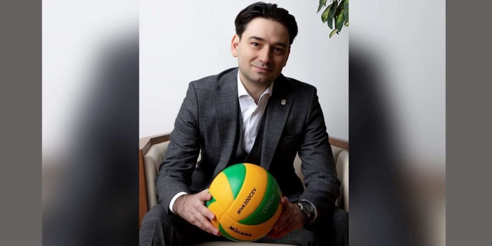 Şahin Bağırov Cavid Qurbanovun kadrını ÇIXARDI