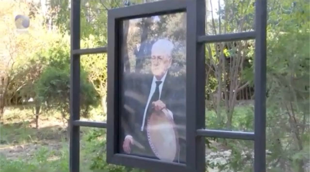 Xalq artistinin məzar daşının eskizi bəyənilmədi: 