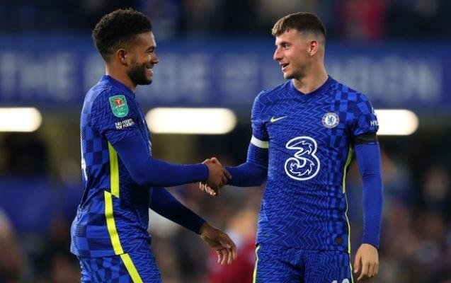 “Çelsi”nin iki futbolçusu üçün mövsüm bitdi