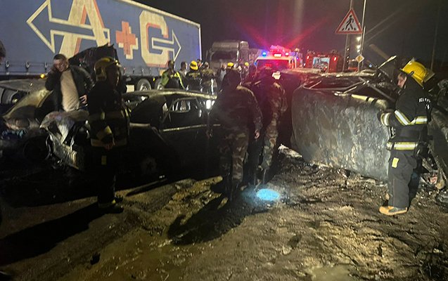 Bakıda sürücünün yanaraq öldüyü qəzanın VİDEOSU  