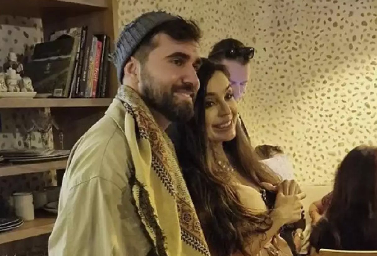 Leyla Əliyeva Çingiz Mustafayevin çıxışını izlədi - FOTO Leyla Əliyeva Çingiz Mustafayevin çıxışını izlədi - FOTO