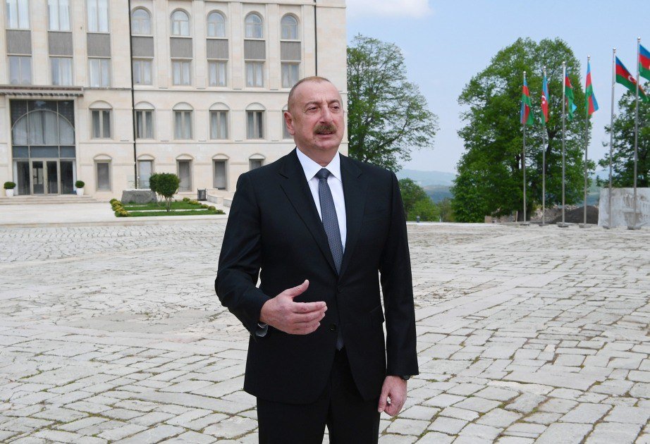 “İkinci Qarabağ müharibəsi Azərbaycan xalqının əyilməz ruhunun təntənəsi idi” – Prezident “İkinci Qarabağ müharibəsi Azərbaycan xalqının əyilməz ruhunun təntənəsi idi” – Prezident