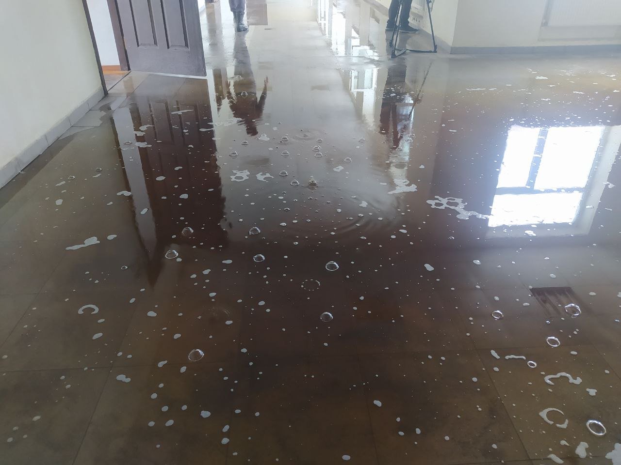 Zaqatalada ildırım vuran məktəbdə hazırda vəziyyət necədir? - FOTO/VİDEO - foto 3