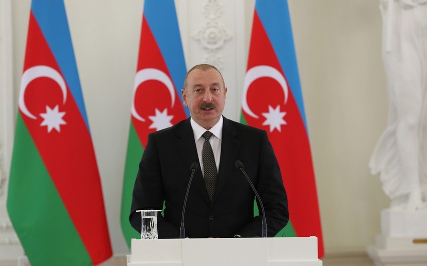 Prezident: “Avropa bazarlarına nəql edilən Azərbaycan qazının həcmi artacaq” Prezident: “Avropa bazarlarına nəql edilən Azərbaycan qazının həcmi artacaq”