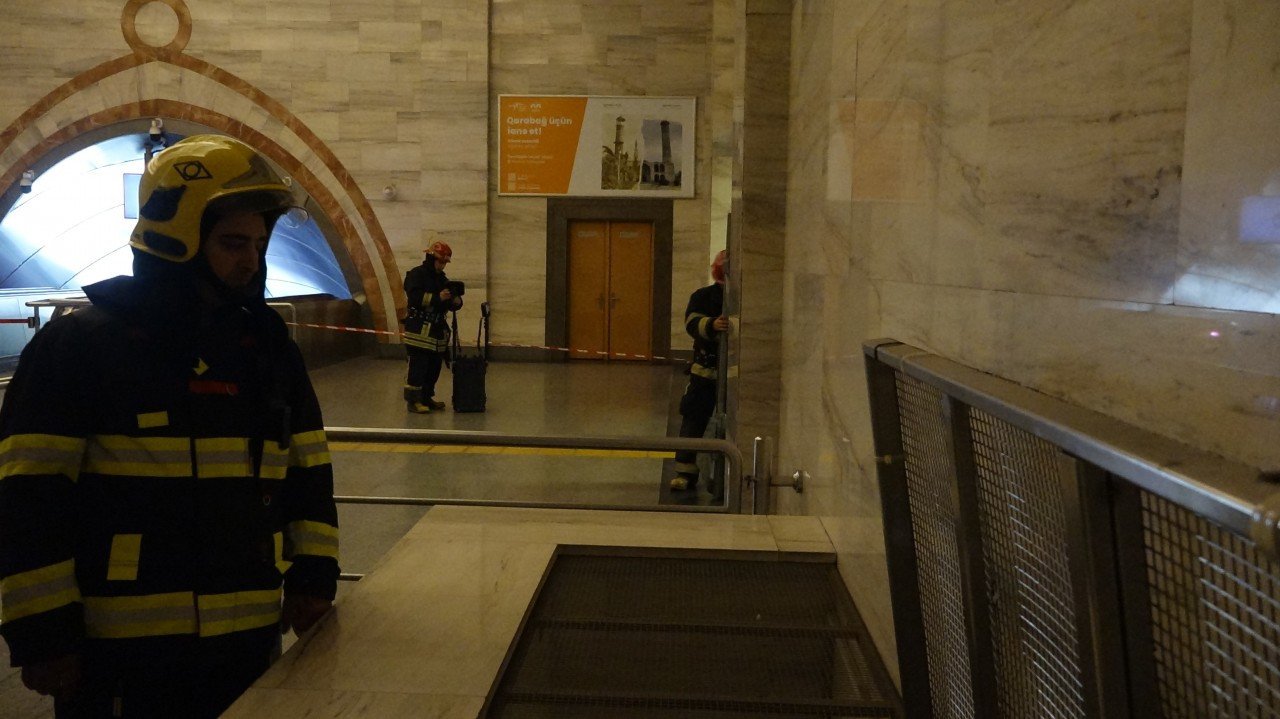 Bakı metrosunda təlim keçirildi - FOTO/VİDEO - foto 5