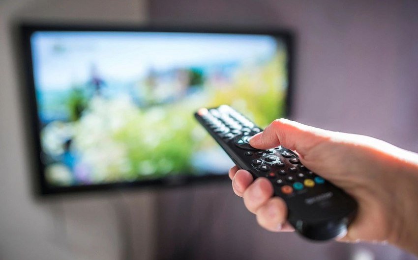 Əhali hansı televiziya verilişlərini daha çox izləyir? – SORĞU  