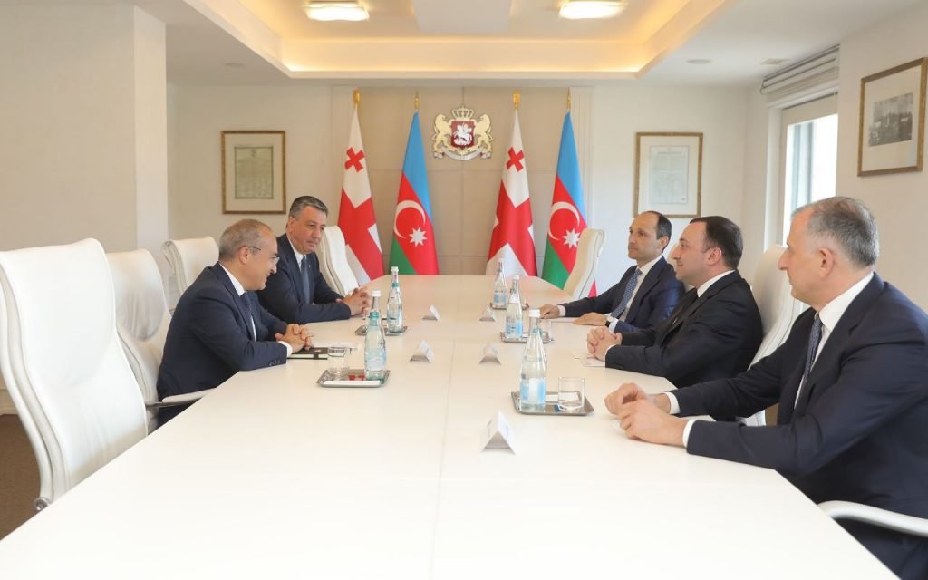 Tiflisdə Azərbaycan-Gürcüstan iqtisadi əlaqələrinin genişləndirilməsi müzakirə edilib - FOTO 