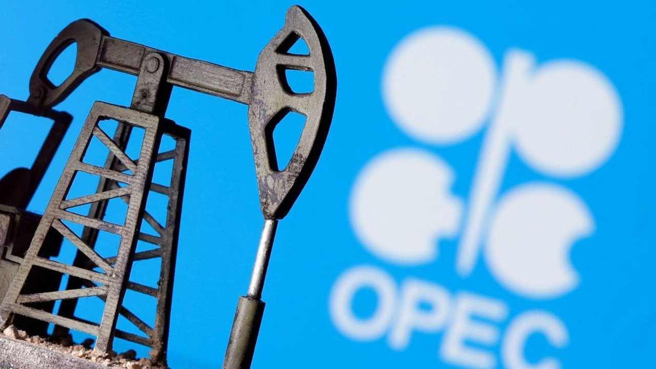 Reuters: “OPEC+” neft hasilatını daha 1 milyon barel azalda bilər