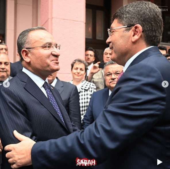 Yeni nazirlərin sələfləri ilə SƏMİMİ FOTOLARI - foto 4