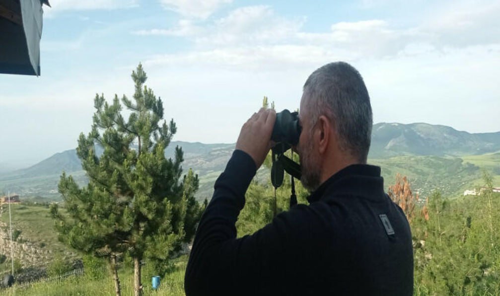Qurban Qurbanov Mxitaryanın Şuşadakı villasından Xankəndini SEYR ETDİ - FOTO