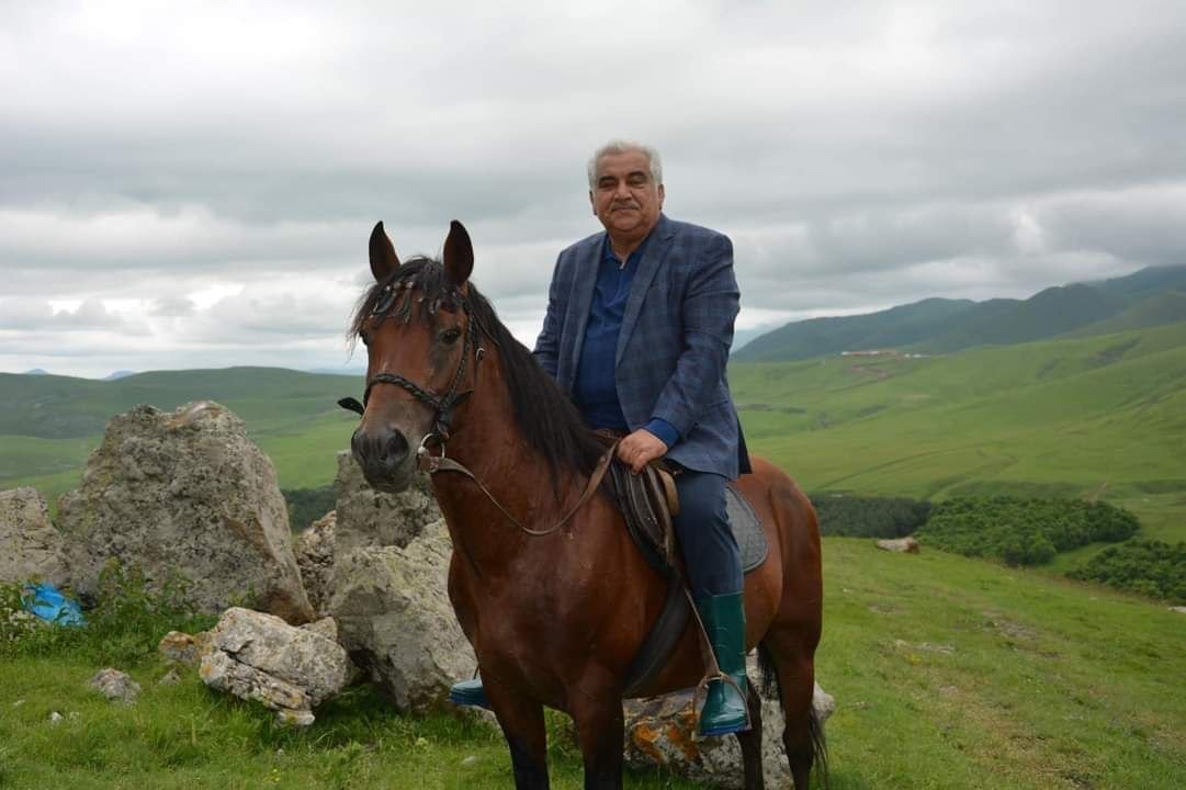 Əhəd Abıyev seldən zərər görən sakinlərlə görüşə ATLA GETDİ – FOTO
