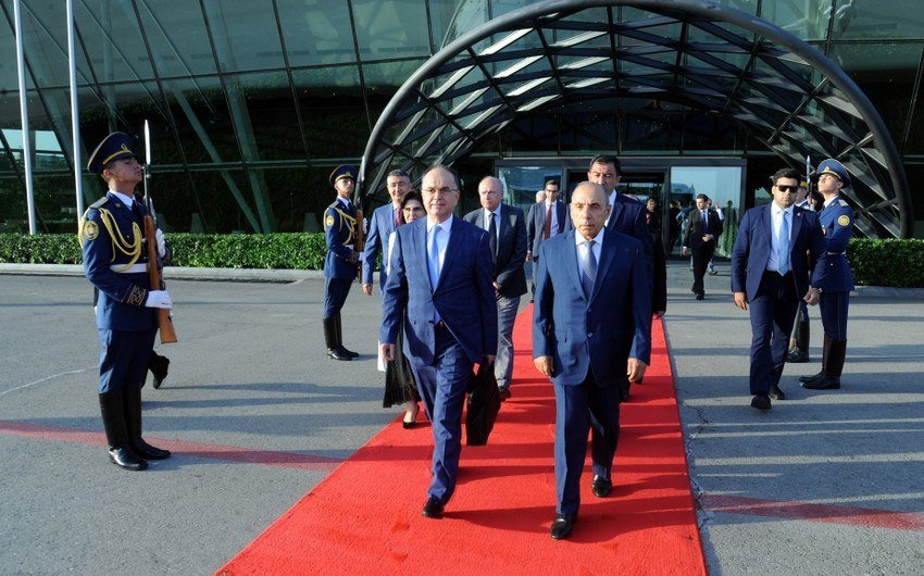 Albaniya Prezidentinin Azərbaycana rəsmi səfəri BAŞA ÇATIB  