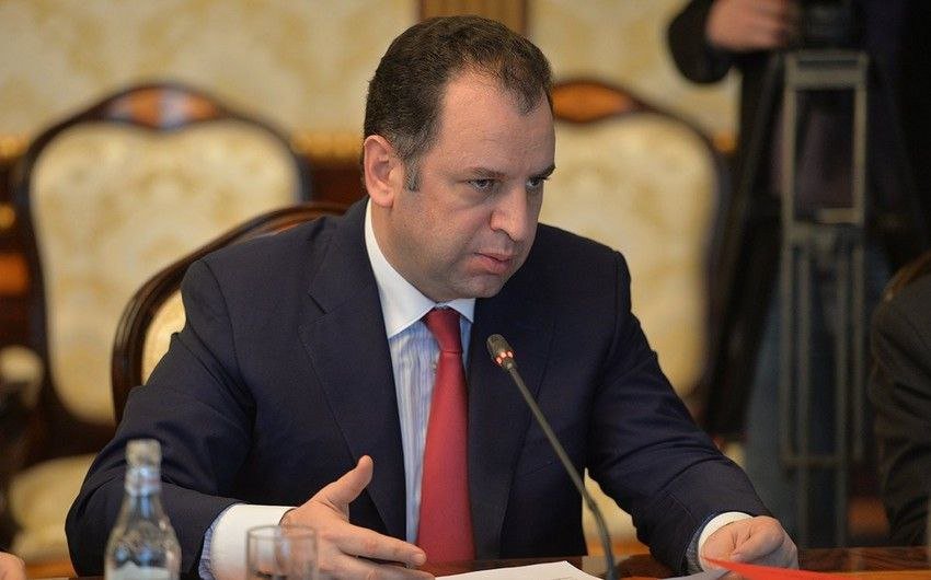 Ermənistanın keçmiş müdafiə naziri beynəlxalq axtarışa VERİLƏCƏK