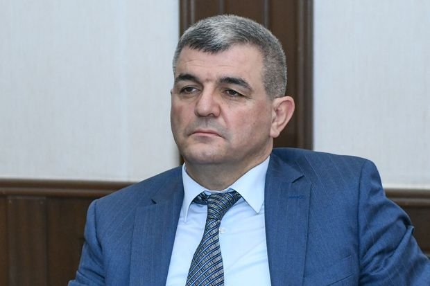 “Bölgələrdə ciddi vəkil çatışmazlığı var” – Fazil Mustafa 
