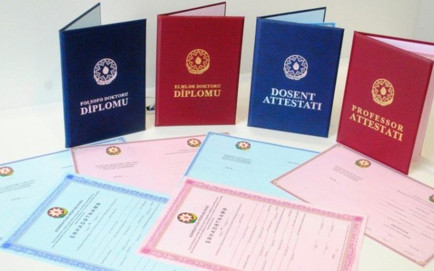 Son üç ildə 1321 nəfərə elmi dərəcə VERİLİB Son üç ildə 1321 nəfərə elmi dərəcə VERİLİB